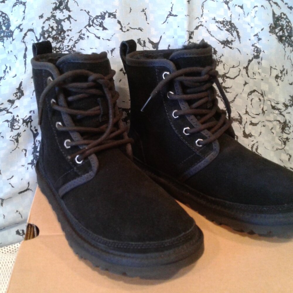 UGG SHOES LACE UP BOOT BOOTIES BLACK SUIDE LEATHER , SHEARLING FUR US 5 EUR 36